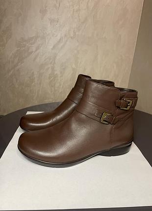 Ботинки жіночі naturalizеr, 37 розмір