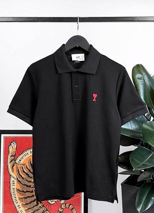 Чорне поло амі