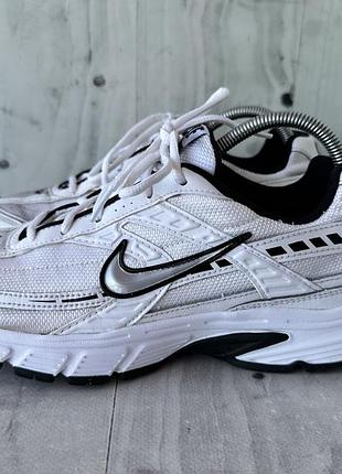 Nike initiator кросівки