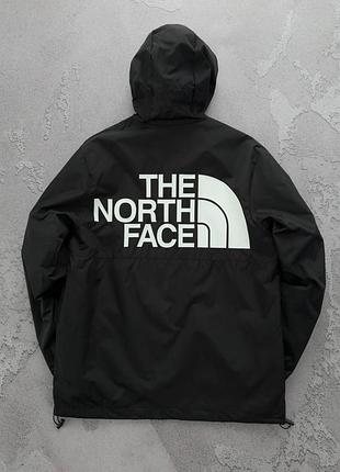 Вітрівка the north face
