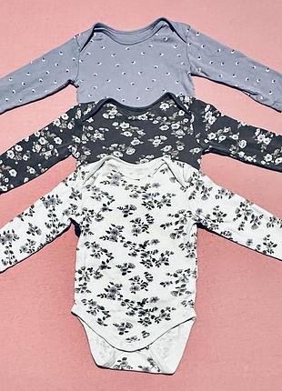 Сет набір бодіків  бавовняних в квітковий принт для дівчинки з довгим рукавом с&а (німеччина)