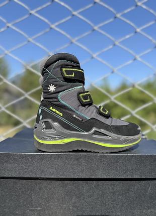 Lowa gore tex ботинки детские оригинал 32 размер на липучках непромокаемые сапожки зимние