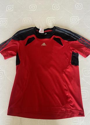 Футболка adidas