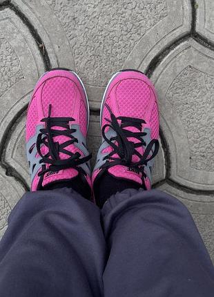 Жіночі nike кросівки кеди рожеві сірі найк сріблясті кольорові яскраві весняні легкі зручні брендові adidas
