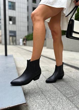 Полчаоботы котелки капучино, черные, песочные