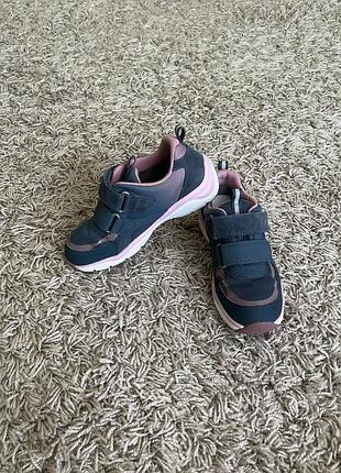 Кросівки superfit gore-tex 32 розміру