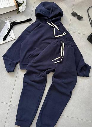 Костюм женский