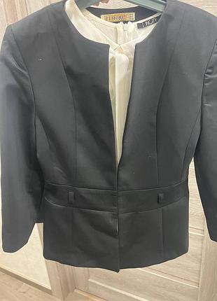 Піджак жіночий чорного кольору fimore розмір s