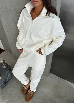 Теплый спортивный костюм