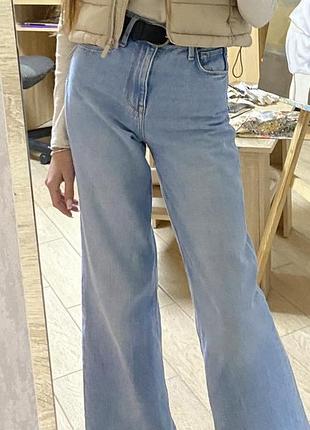 Джинси colins