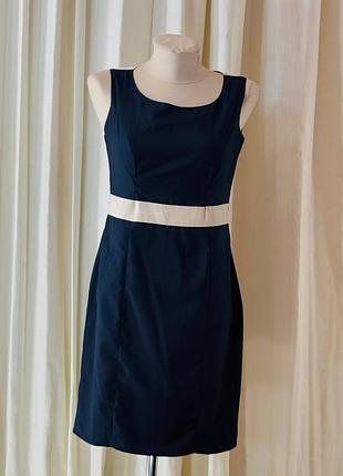 Шикарна сукня-футляр