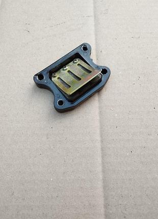 Лепестковый\лепестковий клапан на скутер honda dio 18\25\27\28\tact 24\30\31