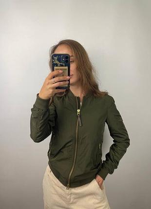 Жіноча куртка бомбер woolrich khaki