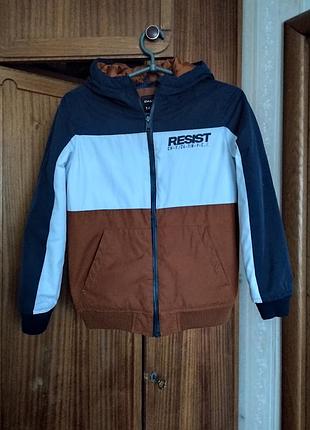Куртка демисезонная на подростка