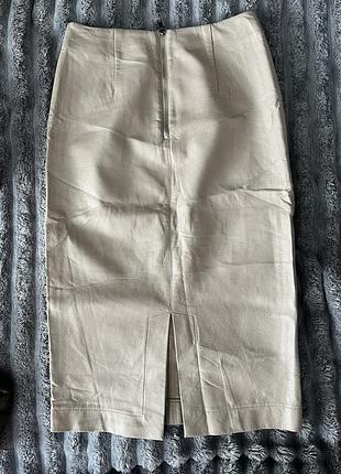 Бежева шкіряна спідниця-олівець zara basics, розмір xs (підійде й на s). ідеальний стан.