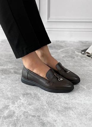 Жіночі шкіряні туфлі лофери шоколад