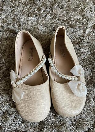 Туфлі дитячі