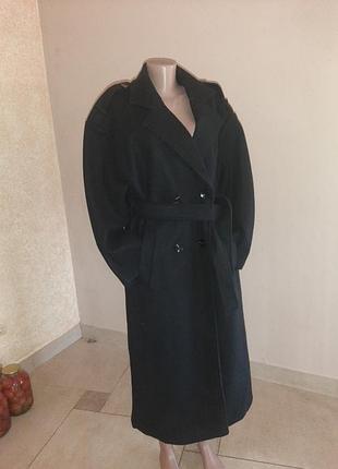 Оригинальное шерстяное пальто. оверсайс. швейцария. пог 57см, рукав