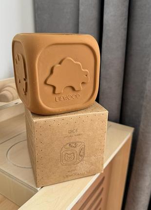 Кубик liewood
