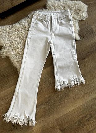 Дуже приємні на дотик джинси нові розмір хс за біркою ціна - 500 грн