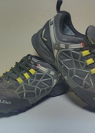Трекінгові кросівки salewa wildfire gore tex (44p.) оригінал!