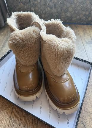 Ботинки женские