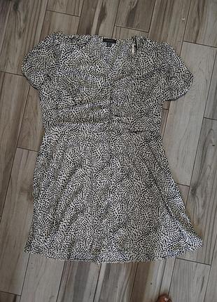 Платье нарядное