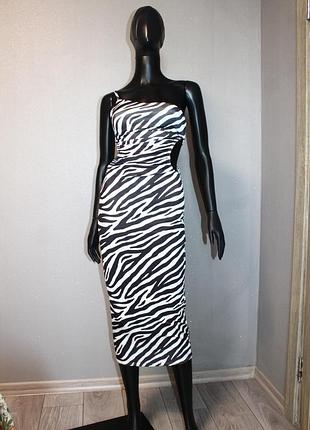 Сукня public desire