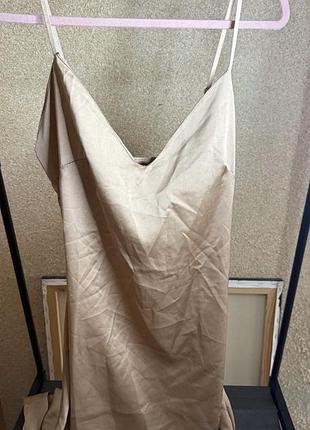 Жіноча сукня від бренду boohoo