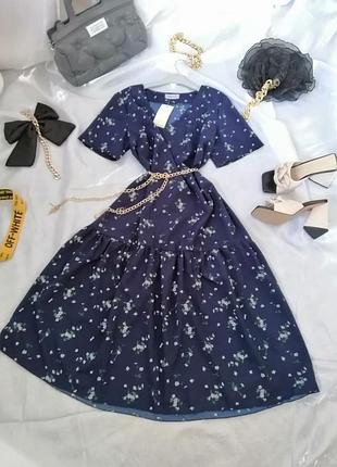 Удлиненное платье разлетайка с оборкой цветочный принт размер 50 52 красиво будет смотреться с поясом, но пояс в комплект не входит.