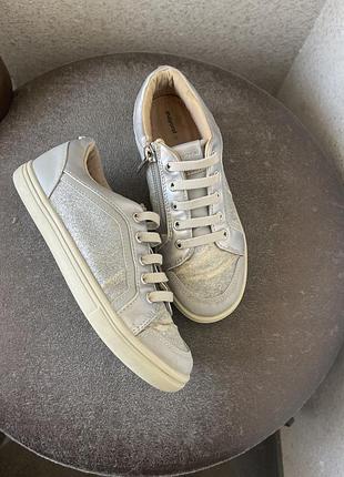 Шкіряні кеди