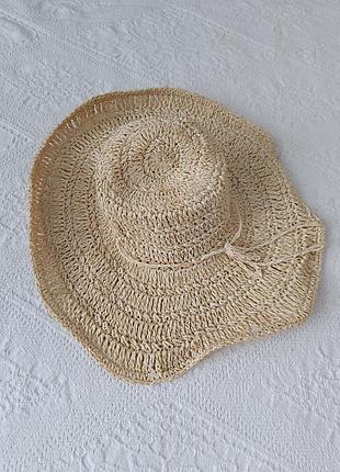 Шляпа соломенная
