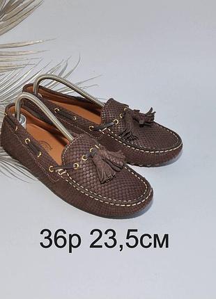 Кожаные полностью мокасины