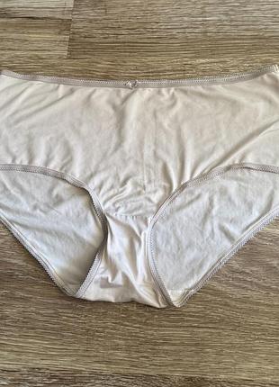 Класні трусики, в тілесному кольорі, базові, від бренду: m&s