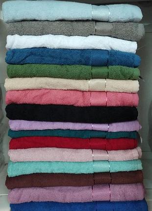 Полотенце махровое
производства узбекистана
40*70 цена 110 грн
арт.059
50*90 цена 160 грн
арт.092
70х140 цена350 грн
арт.0209
100*150 цена 550 грн
арт.0320