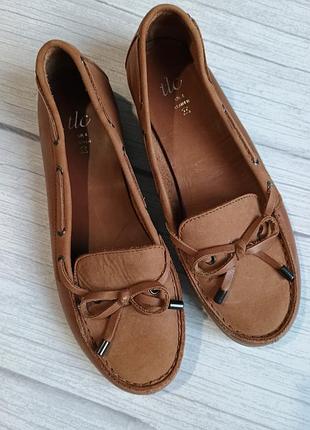 Кожаные туфли, мокасины