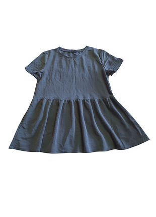 Мила футболочка