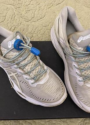 Шикарні кросівки "asics" оригінал! розмір 38. устілка - 24 см.
