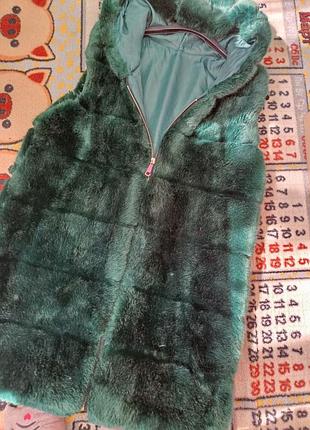 Хутрова безрукавка
