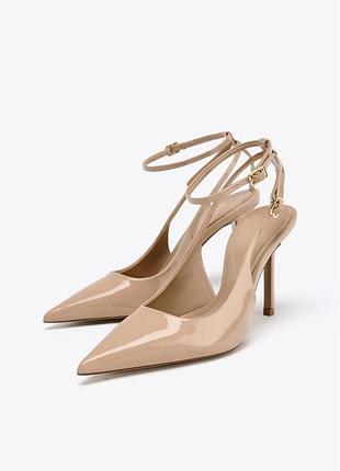 Лакированные туфли на каблуке без задников zara