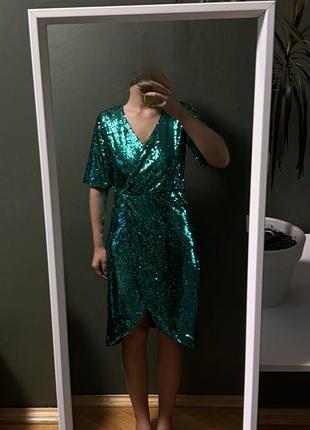 Святкова сукня в паєтках, нарядне