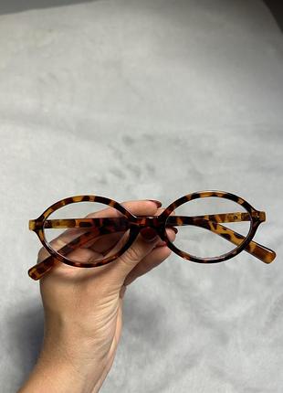 Окуляри жіночі