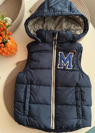 Жилет h@m,116р