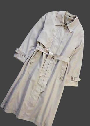 Стильный модный тренч