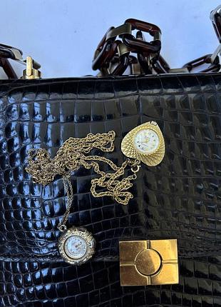 Чокер в цікавому дизайні