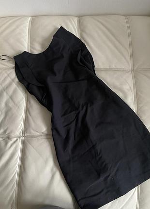 Сукня футляр trafaluc з відкритою спиною  розмір s  чорний колір