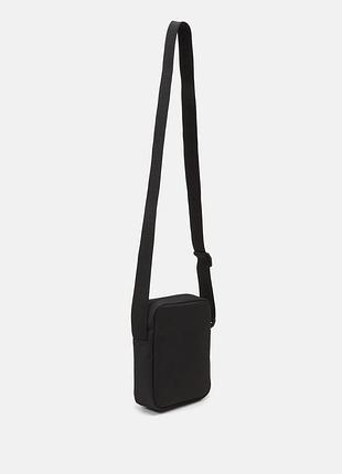 Чоловіча сумка lacoste vertical camera bag unisex 2