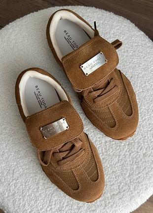 Кросівки з натуральної замші