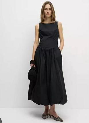 Платье черное элегантное 
размер 16 petite
100% котон
подкладка полиэстер
объяснение в таблице