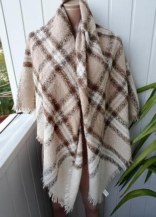 Велика теплюща хустка